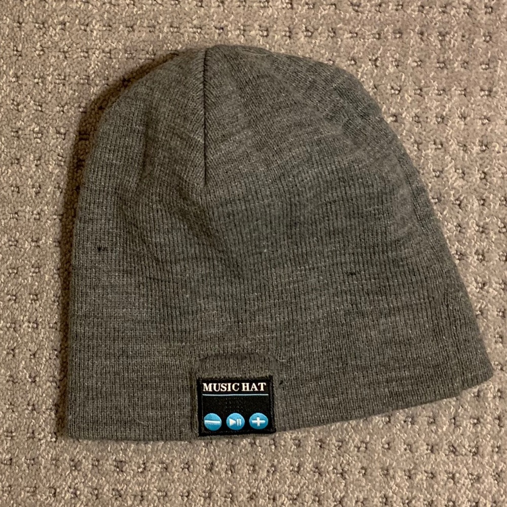 🎶🎵 MUSIC HAT/BEANIE PLAYS MUSIC BLUETOOTH 🎶🎵 - Picture 2 of 5